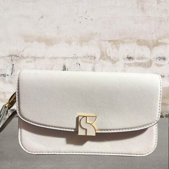 Kate Spade NWT Dakota Flap Wristlet in Shimmer Pink
